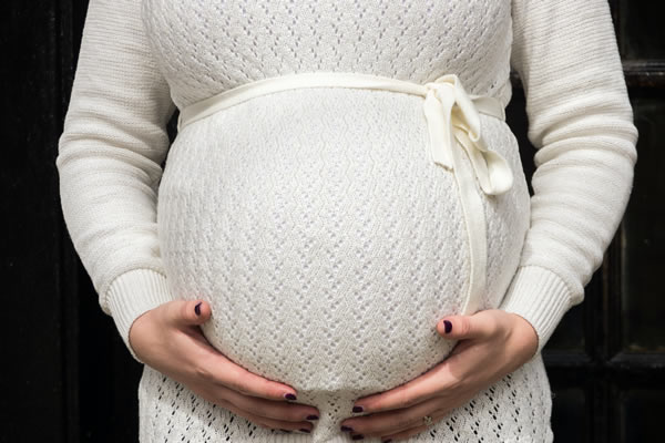 Η επαφή μου με το σώμα μου και η σχέση μου με το μωρό μου στην εγκυμοσύνη